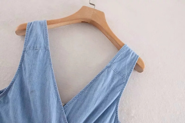 Salopetă lungă de damă cu decolteu în V și legături în talie în albastru