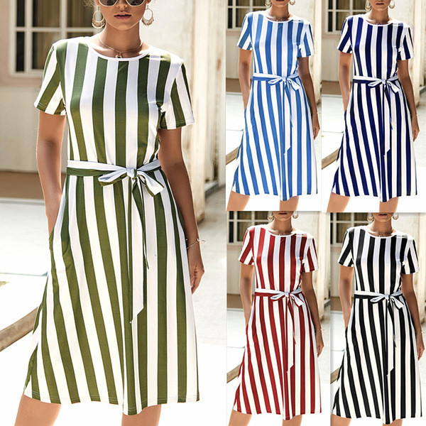 Csíkos női ruha O-nyakkal több színben