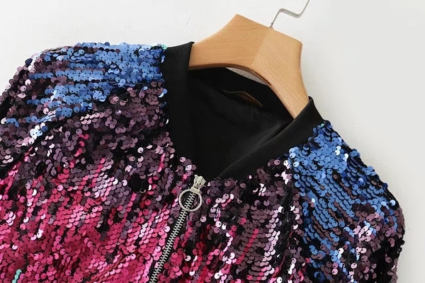 Geaca de dama cu paiete in culori irizate