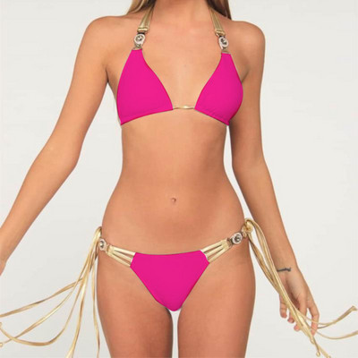 Costum de baie actual cu pietre în trei culori