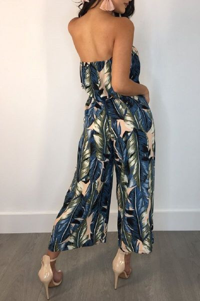 Salopetă de damă elegantă, cu umerii goi și spatele gol