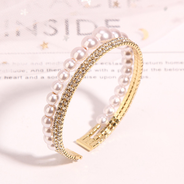 Női karkötő két színben gyöngyökkel és kövekkel