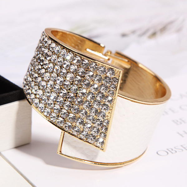 Brățară elegantă de damă în patru culori cu pietre