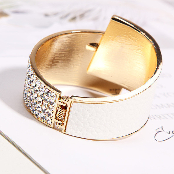 Brățară elegantă de damă în patru culori cu pietre