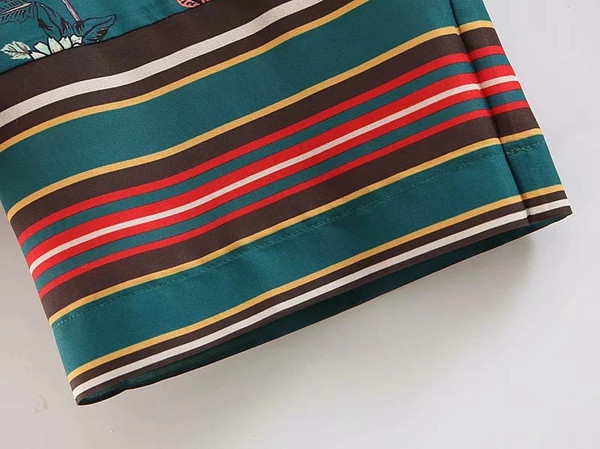 Pantaloni lungi largi dama cu dreapta