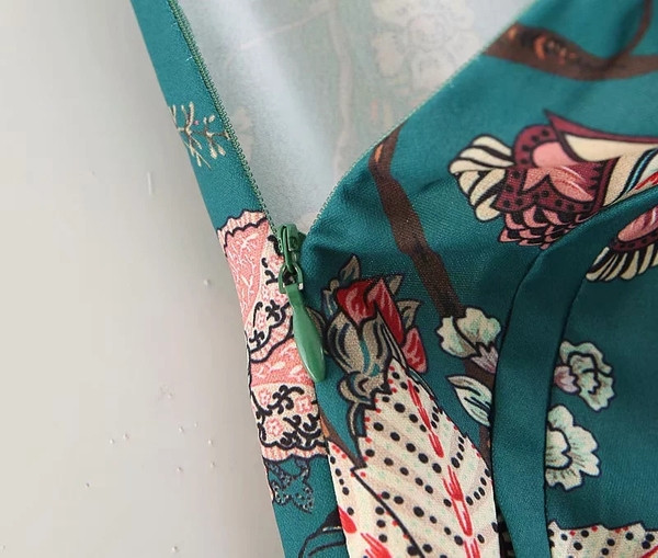 Pantaloni lungi largi dama cu dreapta