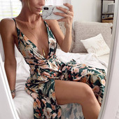 Rochie de dama cu decolteu in V adanc cu model floral in mai multe culori