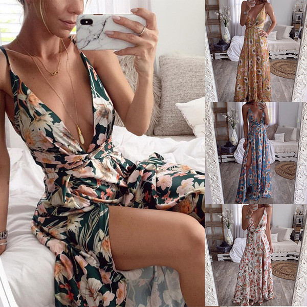 Rochie de dama cu decolteu in V adanc cu model floral in mai multe culori