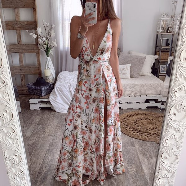 Rochie de dama cu decolteu in V adanc cu model floral in mai multe culori