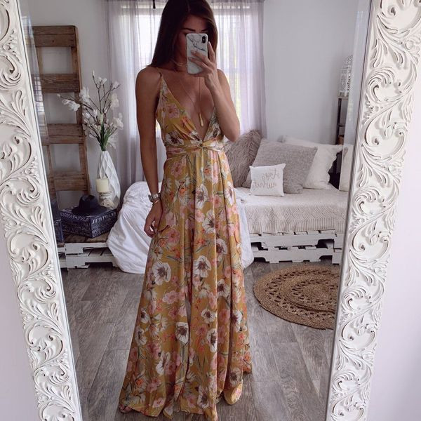 Rochie de dama cu decolteu in V adanc cu model floral in mai multe culori