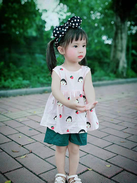 Set bebelus modern in roz si galben pentru fete