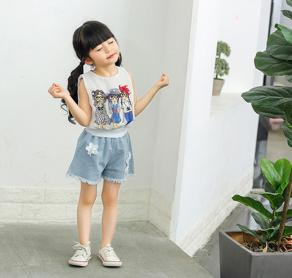 Set de zi cu zi pentru copii + blugi pentru fete