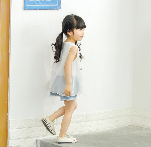 Set de zi cu zi pentru copii + blugi pentru fete