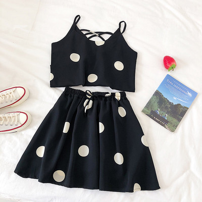 Κομψό και μοντέρνο γυναικείο σετ καλοκαιρινό - φούστα και αμάνικο