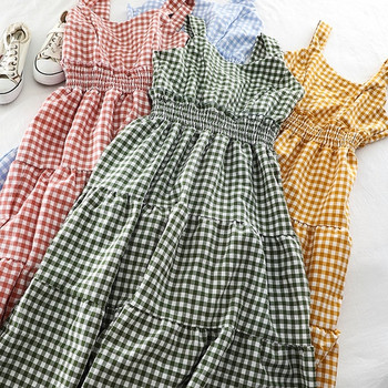 Rochie de damă în carouri în mai multe culori diferite