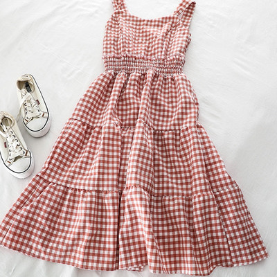 Rochie de damă în carouri în mai multe culori diferite