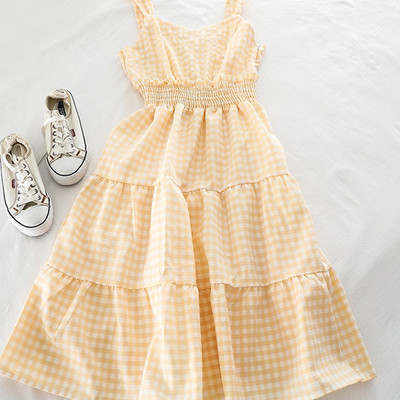 Rochie de damă în carouri în mai multe culori diferite