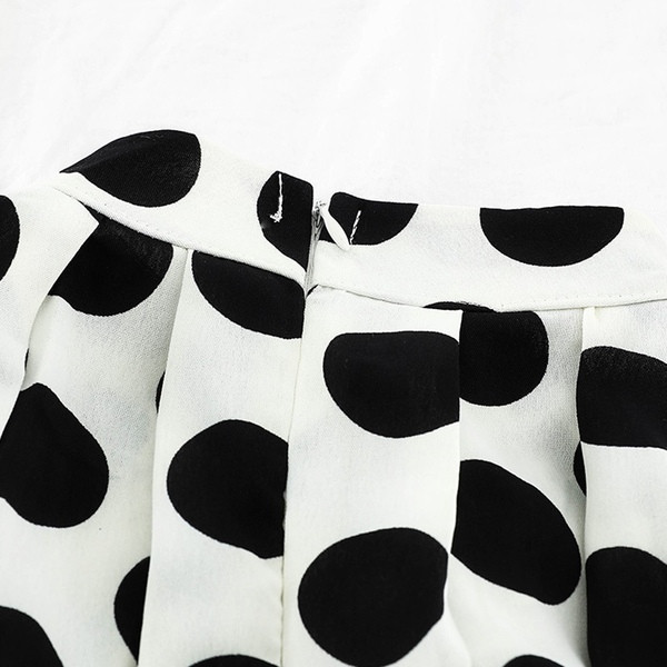 Pöttyös női nyári ruha fekete-fehér színben