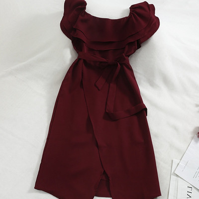 Rochie de dama stilata cu umerii goi in mai multe culori