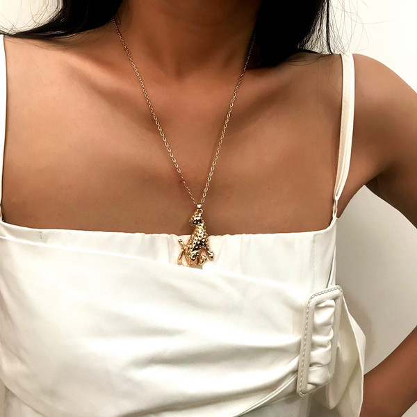 Colier casual de dama cu pandantiv din aur si argint