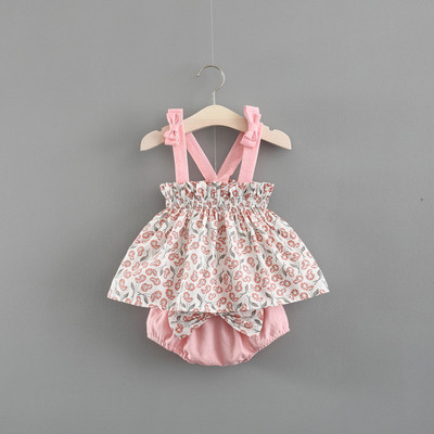 Virágos motívumú babakészlet lányoknak