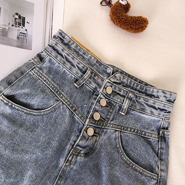 Fusta de dama din denim cu talie inalta si nasturi in doua culori