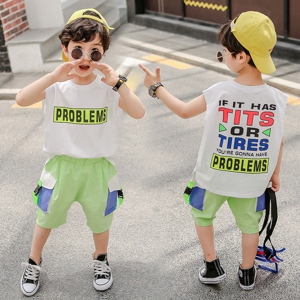 Set modern pentru copii in trei culori - pentru baieti