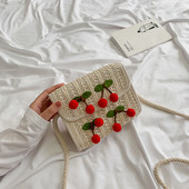 Geanta de dama tricotata cu element 3D