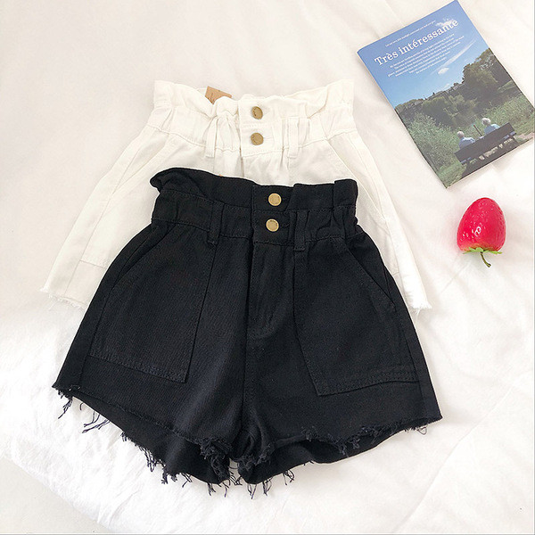 Pantaloni scurți casual de damă cu talie elastică în alb și negru