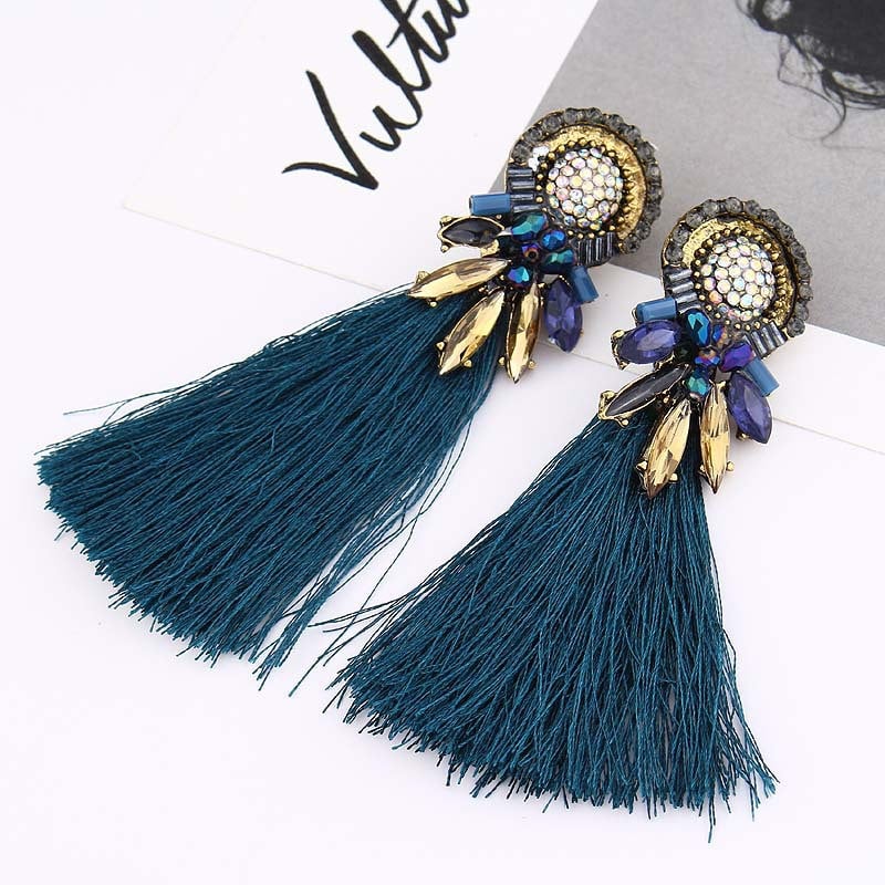 Cercei de dama cu pietre in trei culori