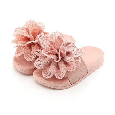 Papuci moderni pentru copii in trei culori cu element 3D