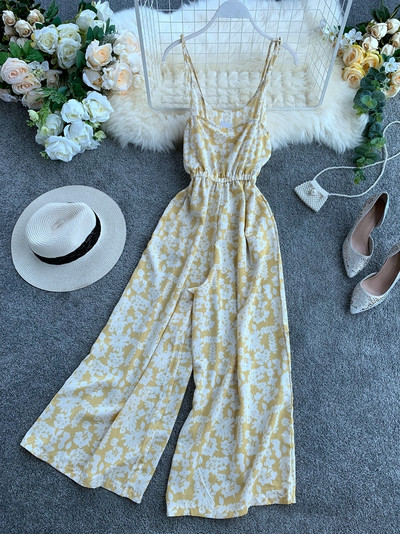 Актуален дамски дълъг гащеризон с флорални мотиви в три цвята