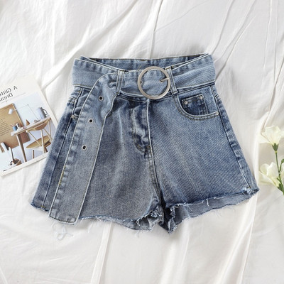 Pantaloni scurți de blugi de damă actuali cu curea