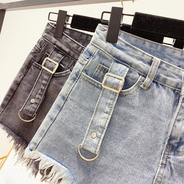 Pantaloni scurți de blugi în două culori