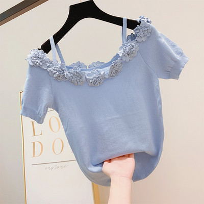 Bluză de damă modernă cu flori element 3D