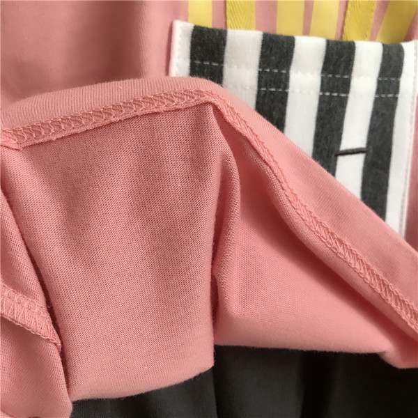 Rózsaszín színű mindennapi gyerekkészlet lányoknak