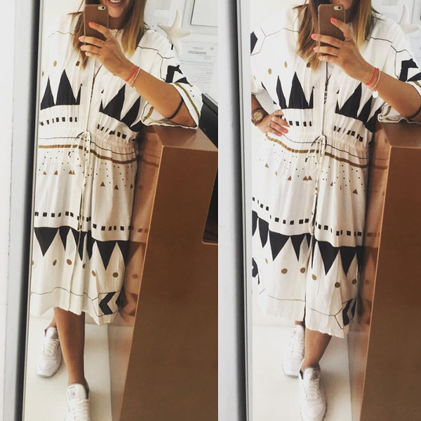 Pareo de dama modern cu cravate in alb