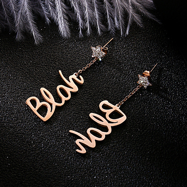 Cercei casual dama de culoare aurie cu pietre