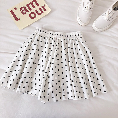 Pantaloni scurți casual de damă cu talie elastică în alb-negru