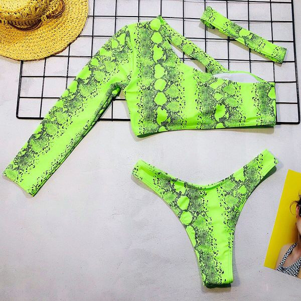 Costum de baie in doua parti de culoare verde cu model - doua modele