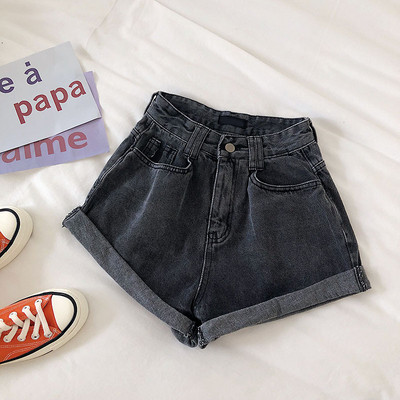 Blugi scurti de dama actuali in doua culori - albastru si negru