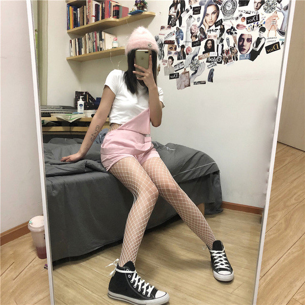 Salopeta dama casual model scurta de culoare roz