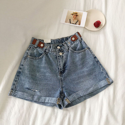 Pantaloni scurti moderni de dama cu talie inalta in albastru si alb