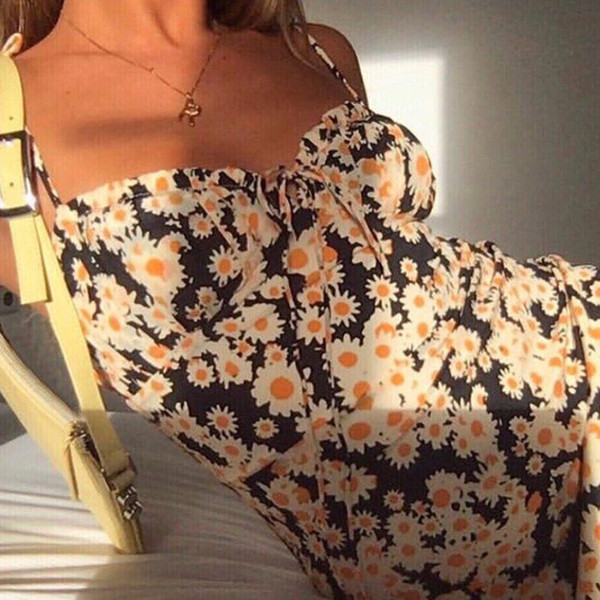 Rochie casual de dama cu bretele subtiri si motive florale in negru