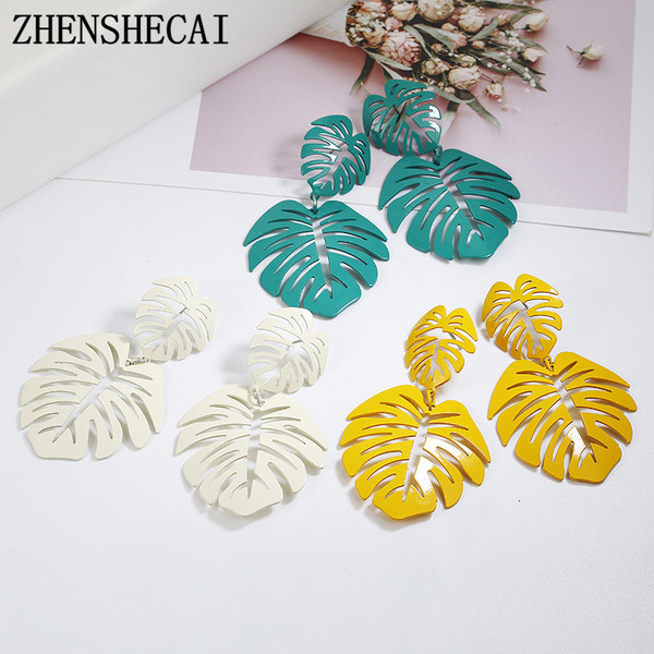 Cercei moderni de dama in trei culori