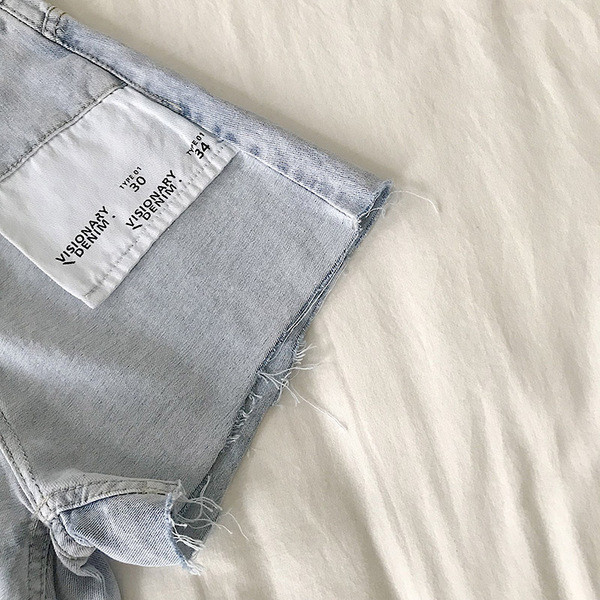 Blugi scurti de dama cu talie inalta de culoare albastra