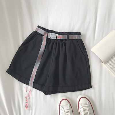 Pantaloni scurti de dama cu buzunare si talie elastica in mai multe culori