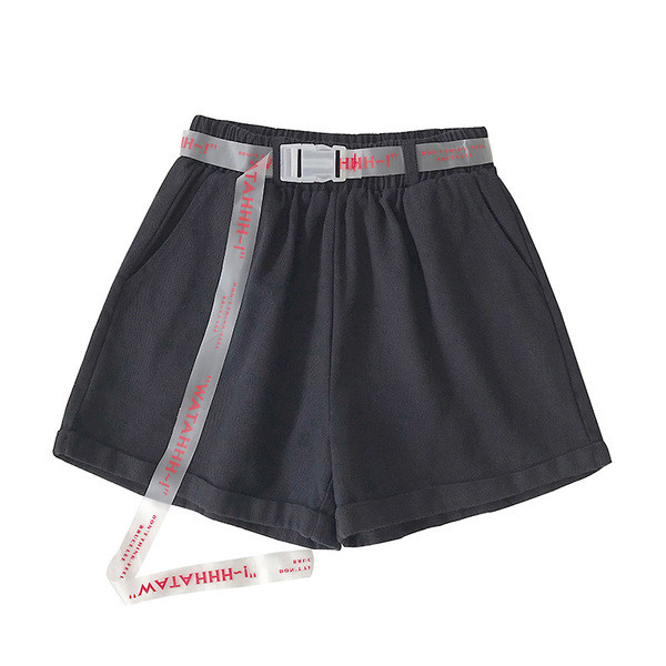 Pantaloni scurti de dama cu buzunare si talie elastica in mai multe culori