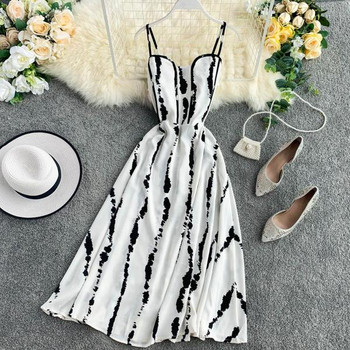 Rochie lungă de damă cu bretele subțiri în alb-negru