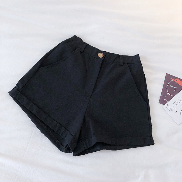 Pantaloni scurti de dama model clasic in mai multe culori